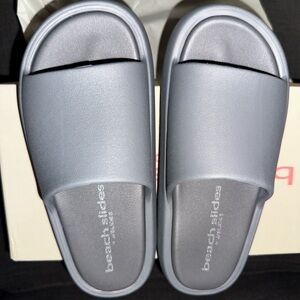 NIB J/SLIDES Beach Slides Gray Women 7